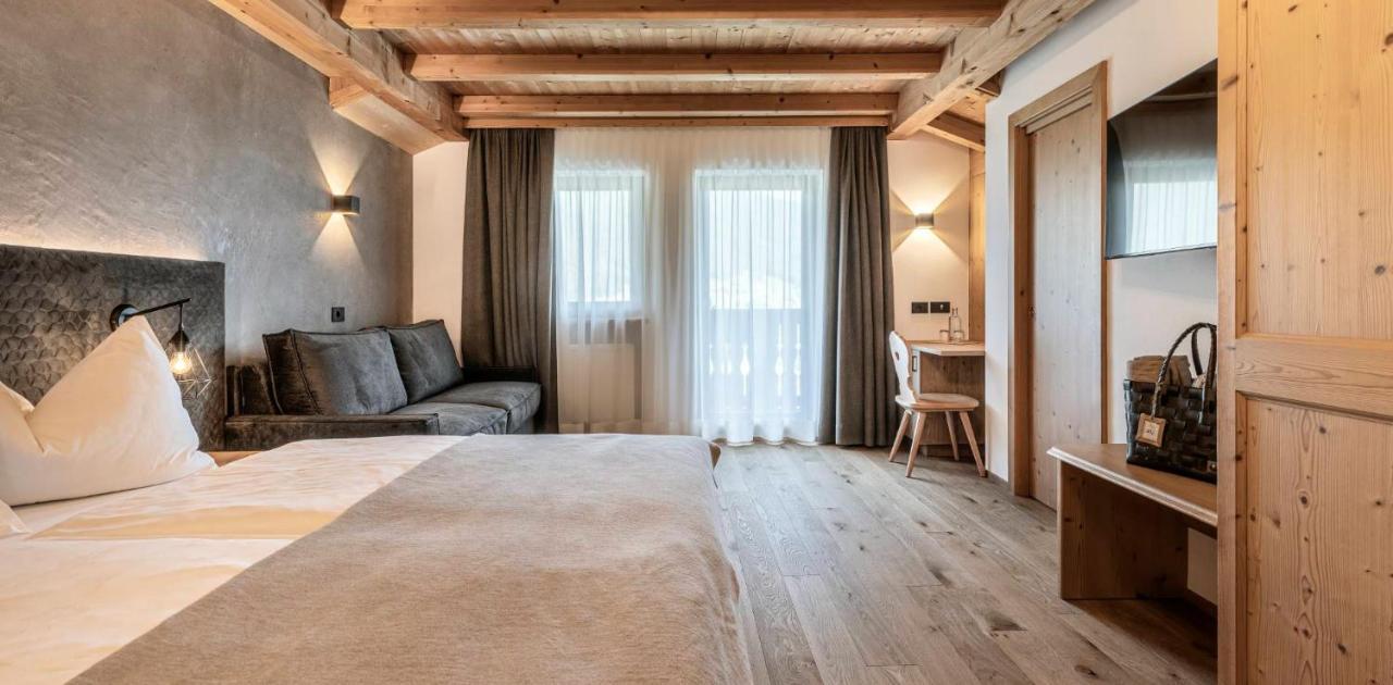 Hotel Niblea Dolomites Ortisei Luaran gambar